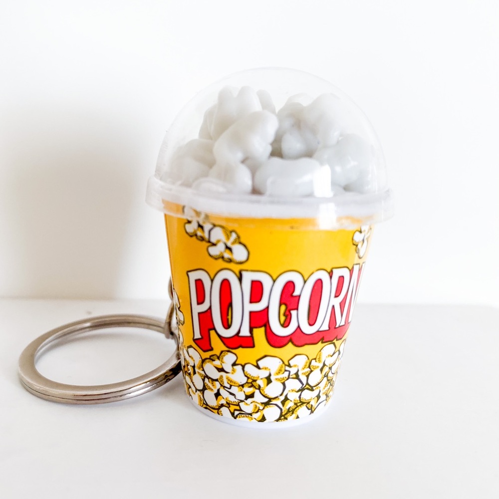Popcorn Keychain - Picture 2 of 2
